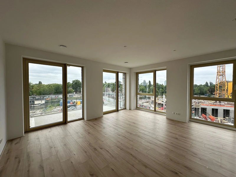 House Image 3