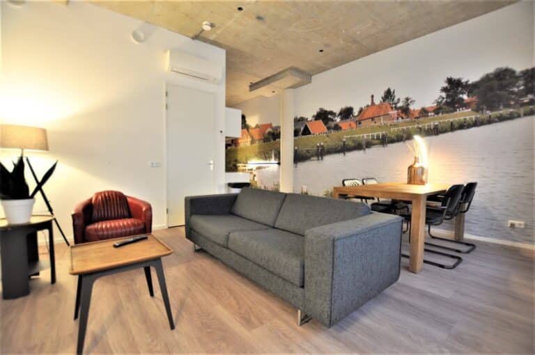 House Image 2