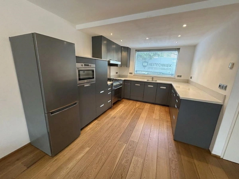 House Image 4