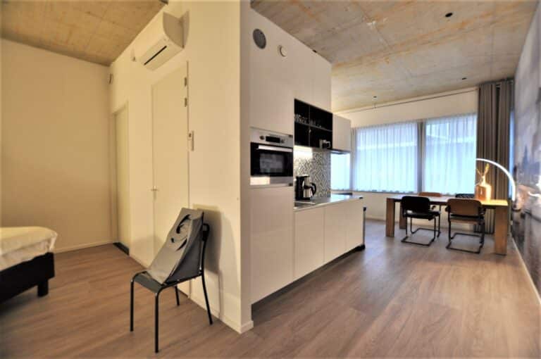 House Image 4