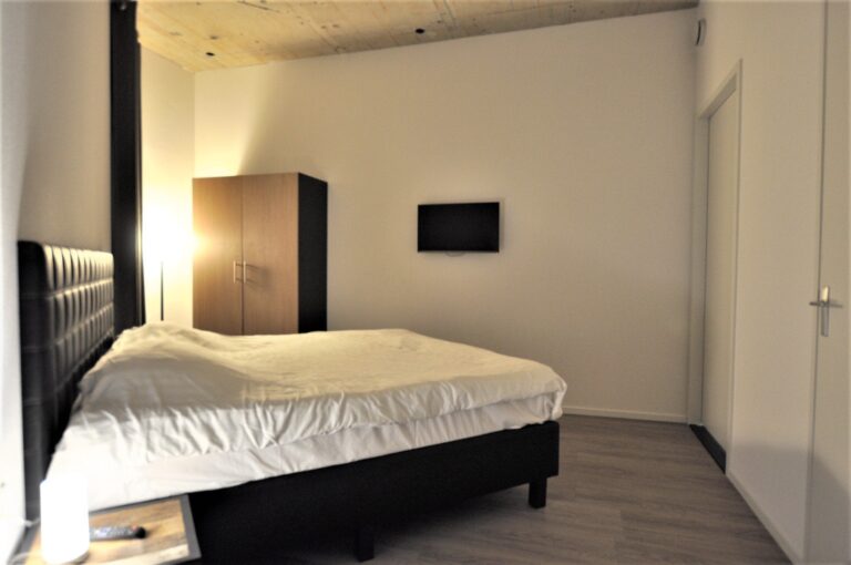 House Image 5