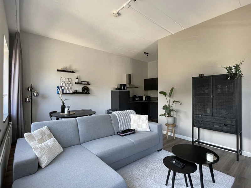 House Image 3