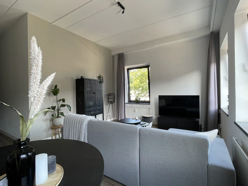 House Image 4