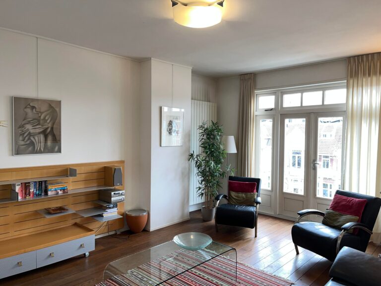House Image 3