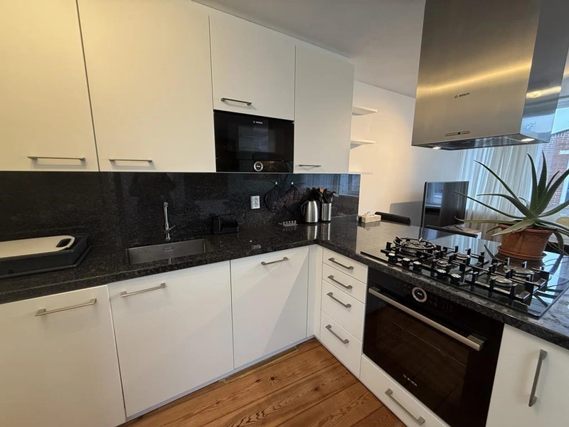 House Image 5