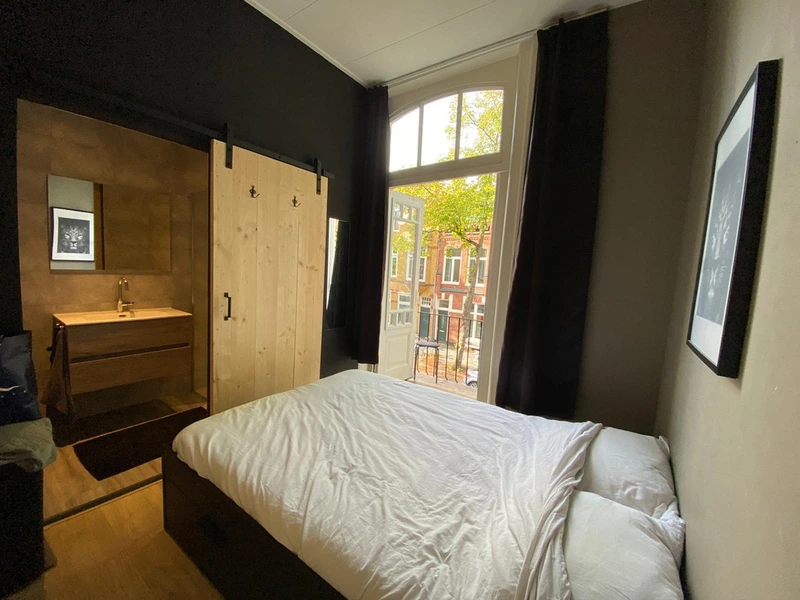 House Image 4