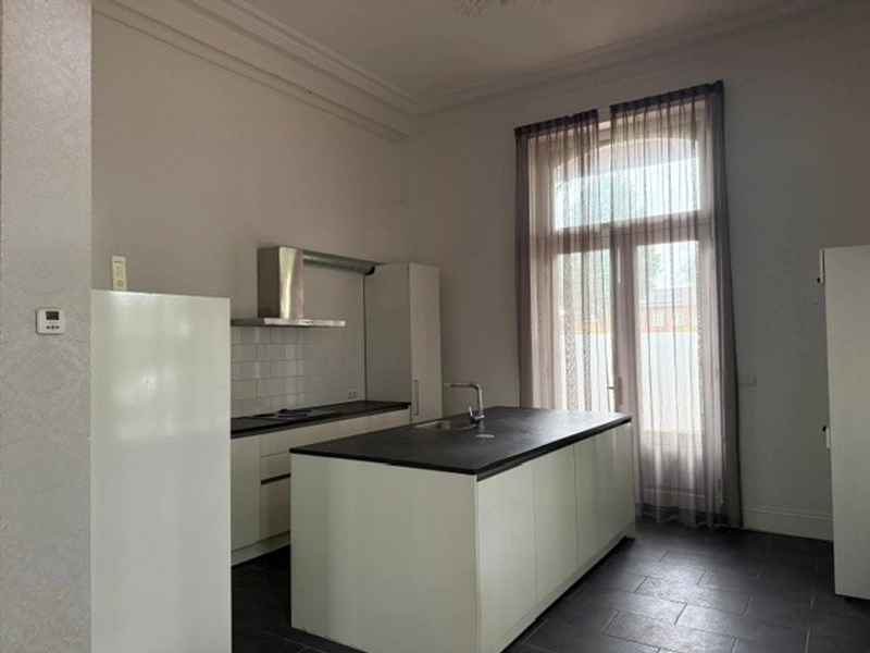 House Image 4