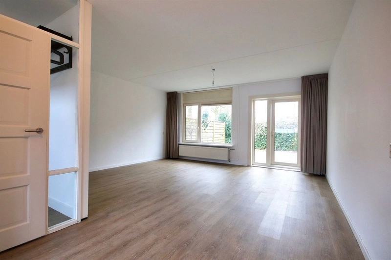 House Image 5
