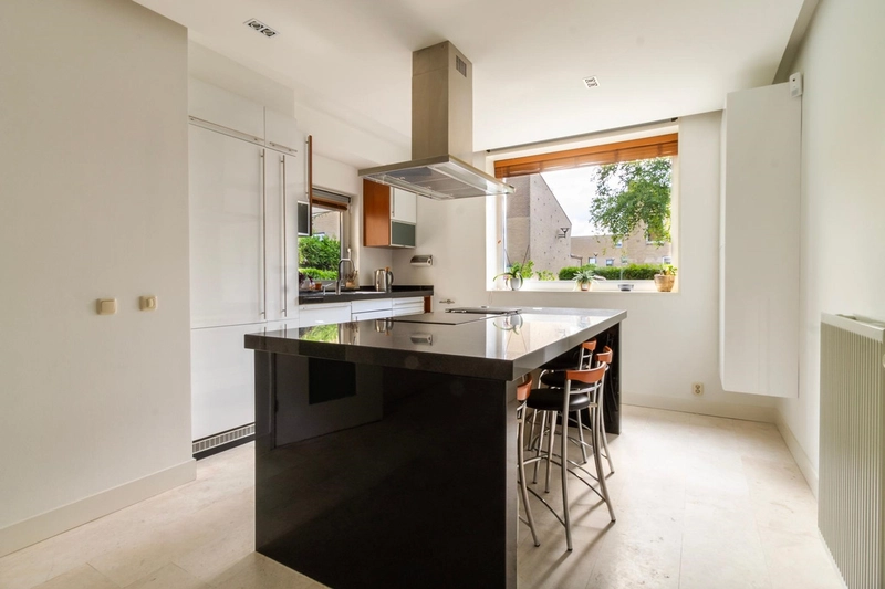 House Image 3