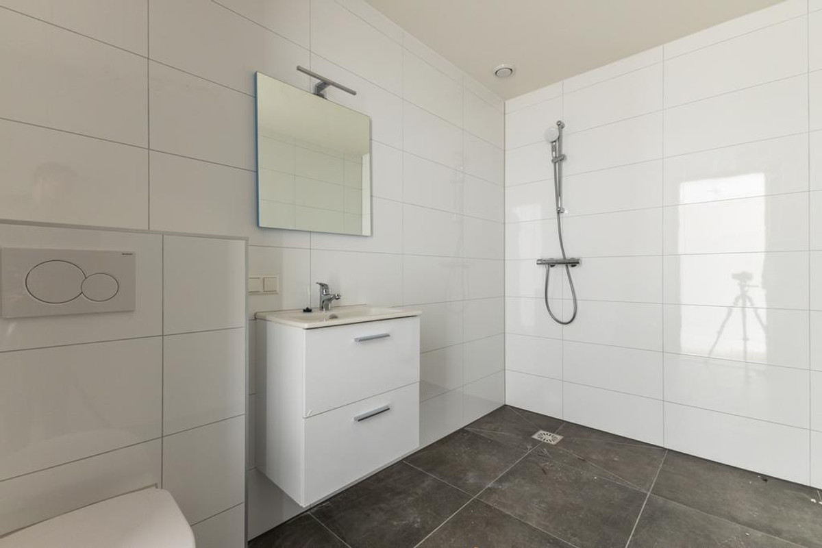 House Image 5