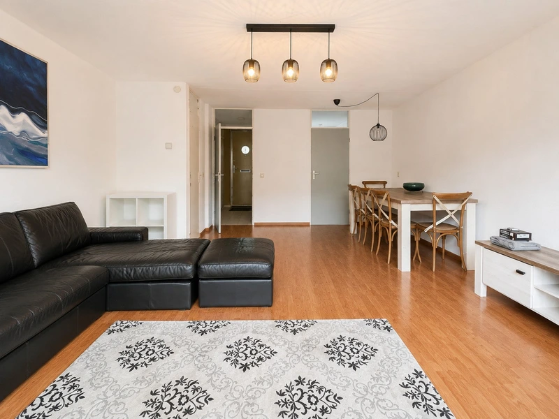 House Image 4