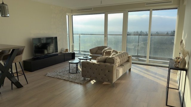 House Image 4