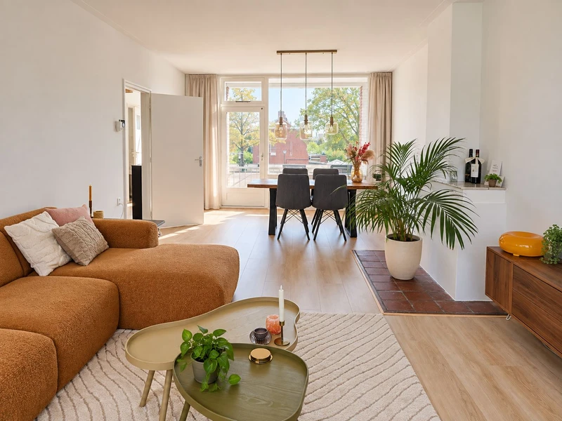 House Image 4