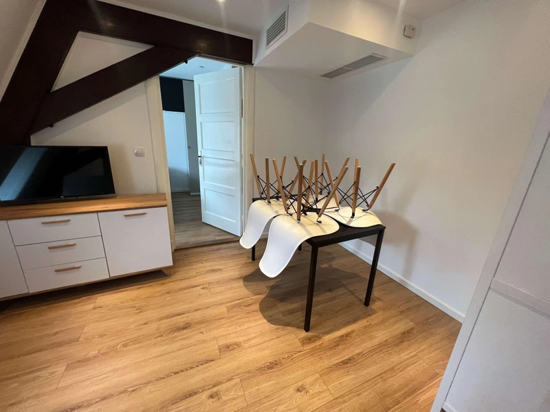 House Image 3