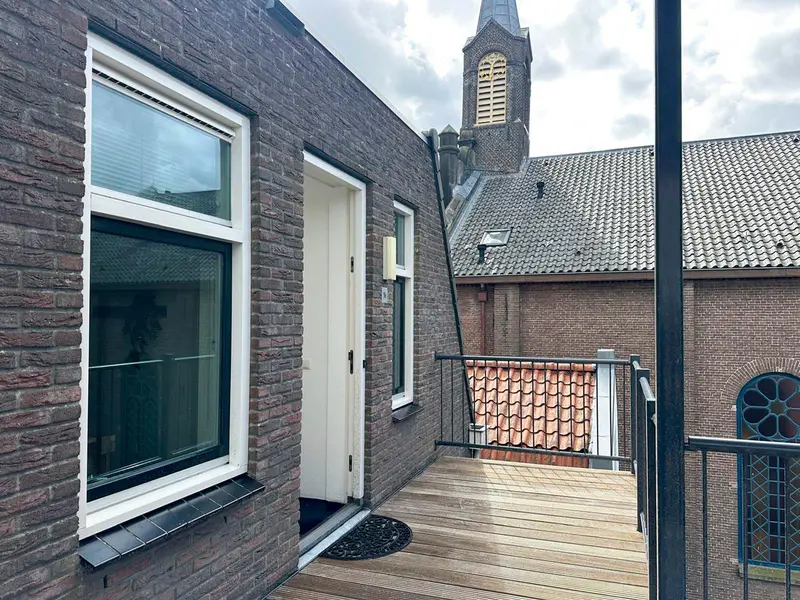 House Image 2