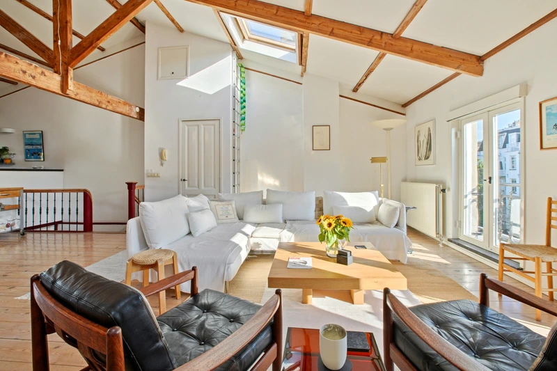House Image 3