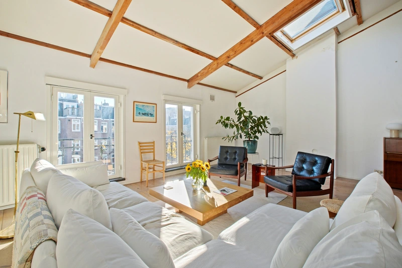 House Image 4