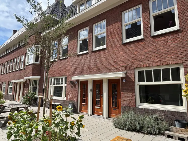 House Image 5
