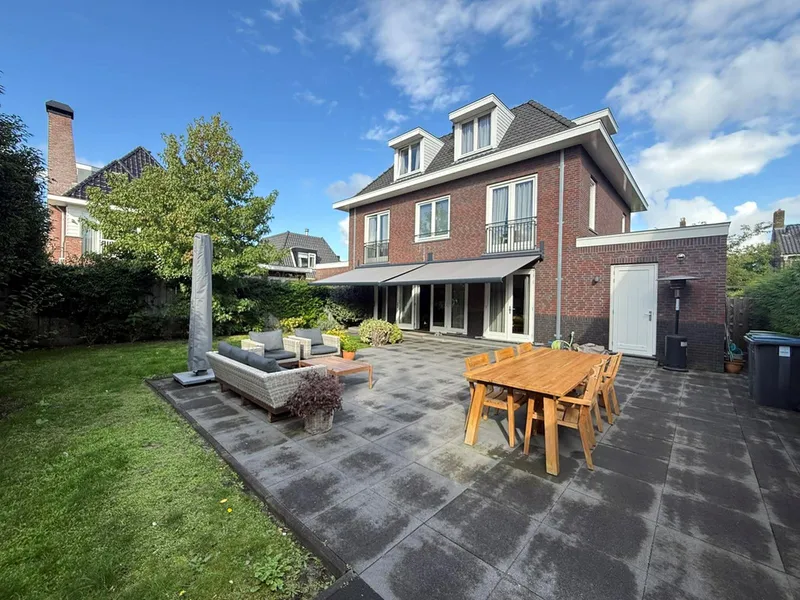 House Exterior
