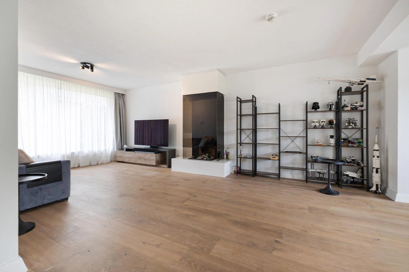 House Image 4