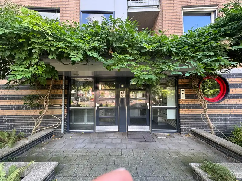 House Image 3