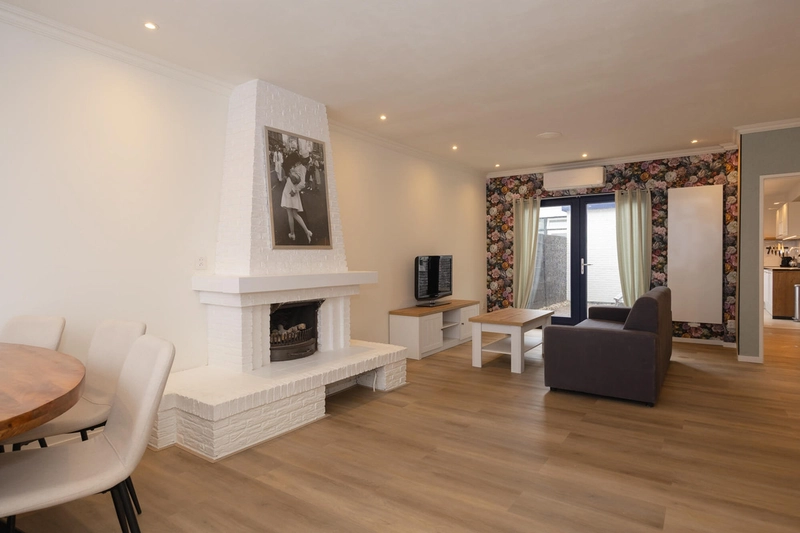 House Image 3