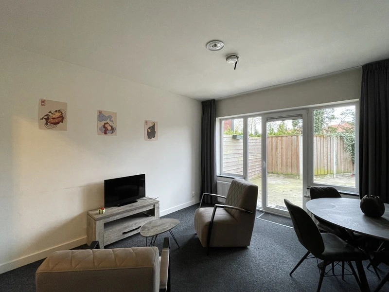 House Image 5