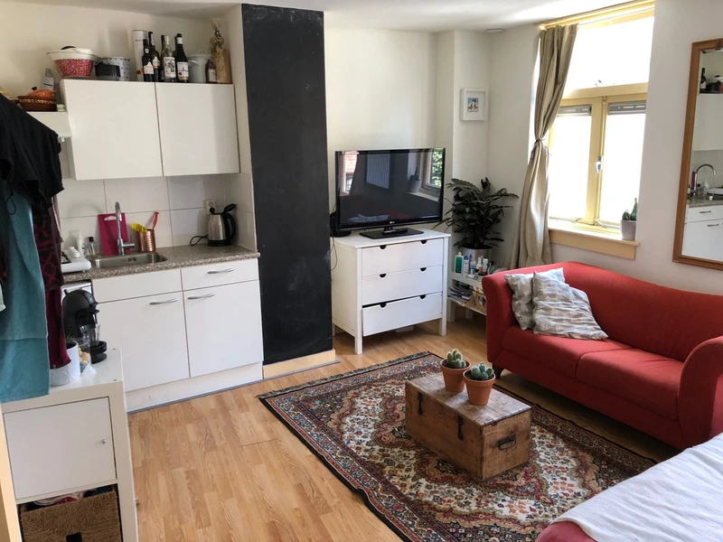 House Image 3