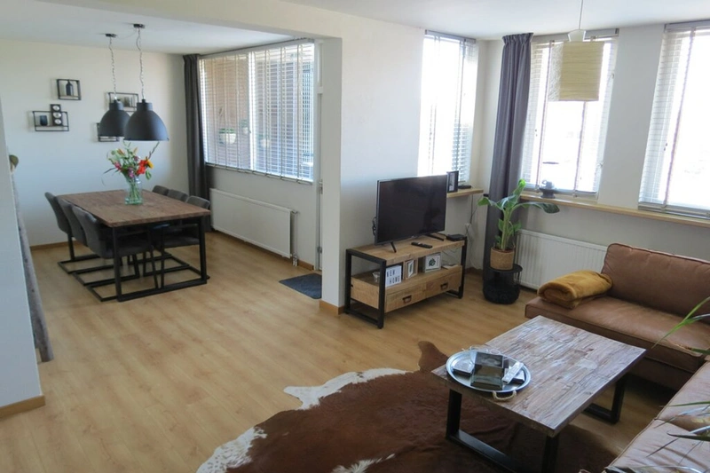 House Image 4