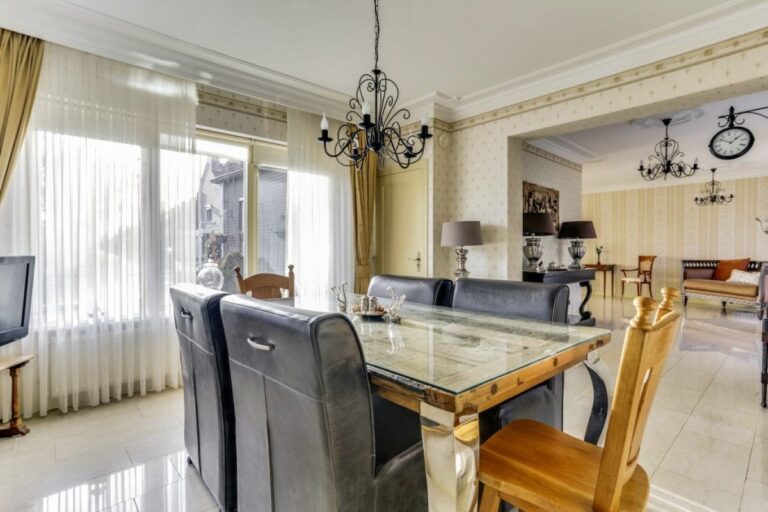 House Image 5