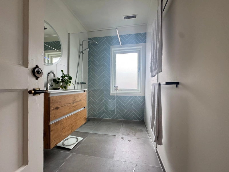 House Image 3