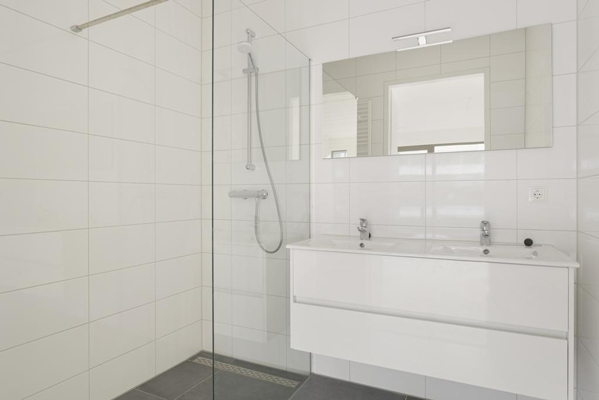 House Image 5