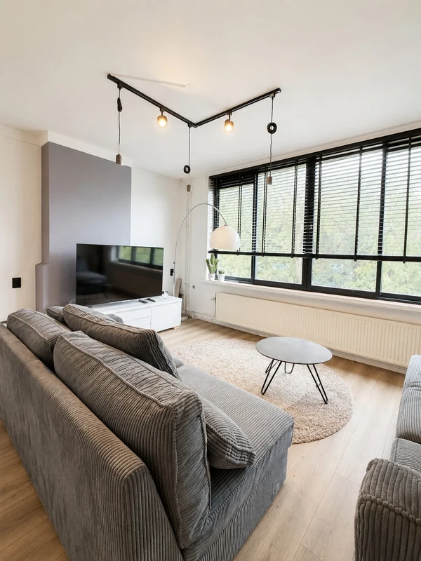 House Image 4