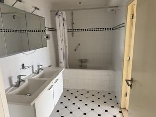House Image 4