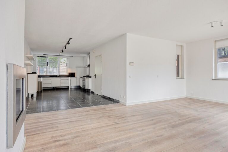 House Image 4
