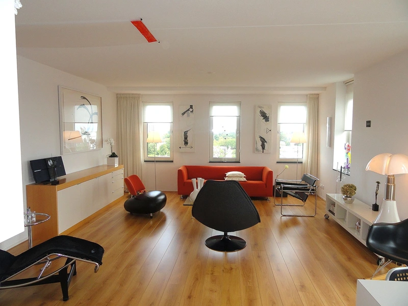 House Image 3