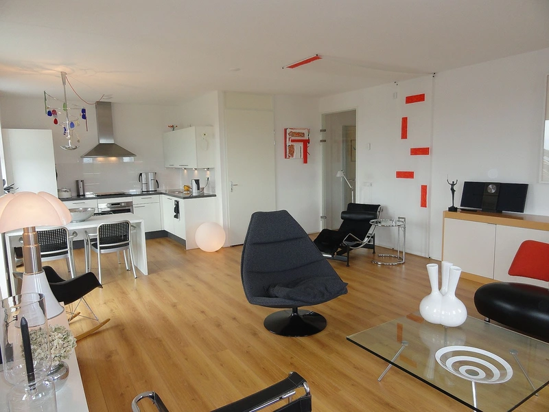 House Image 4