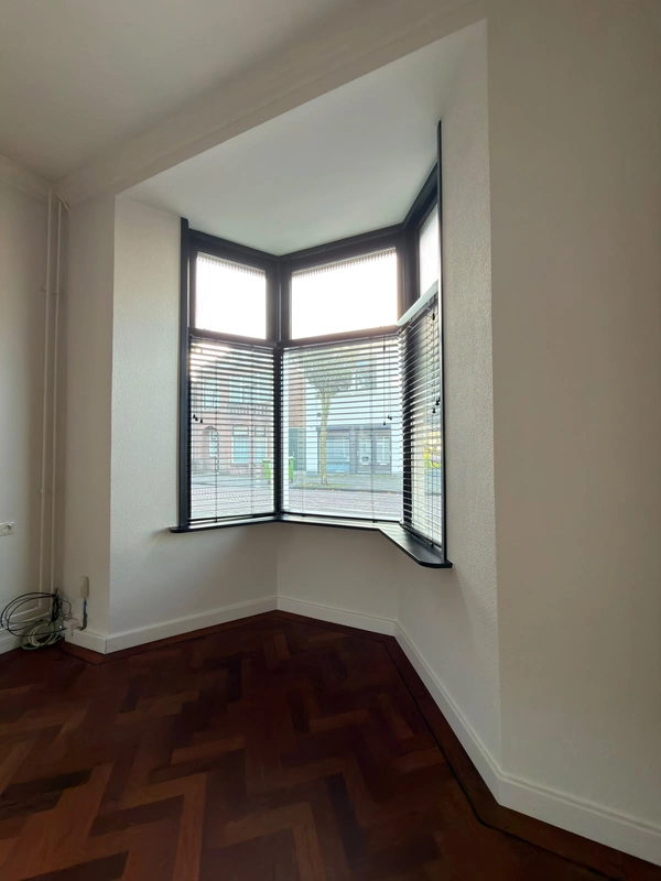 House Image 5