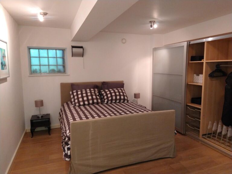 House Image 4