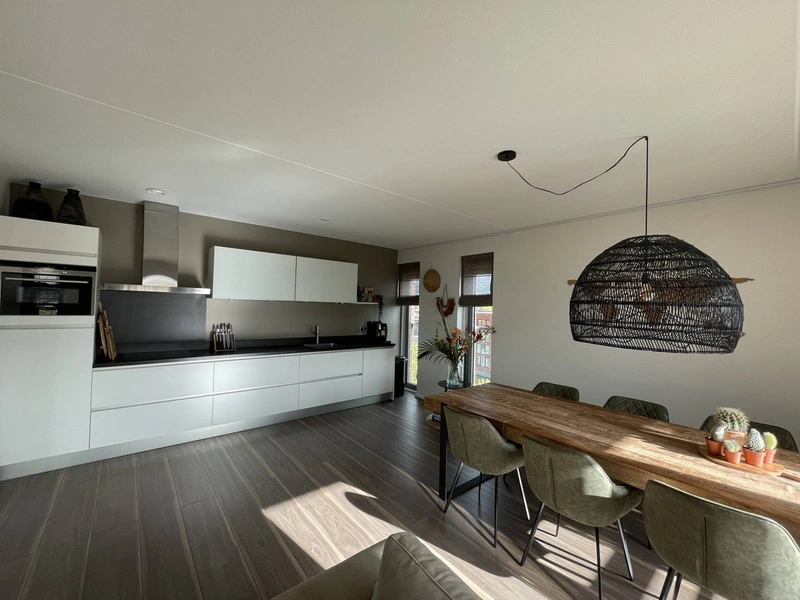 House Image 5
