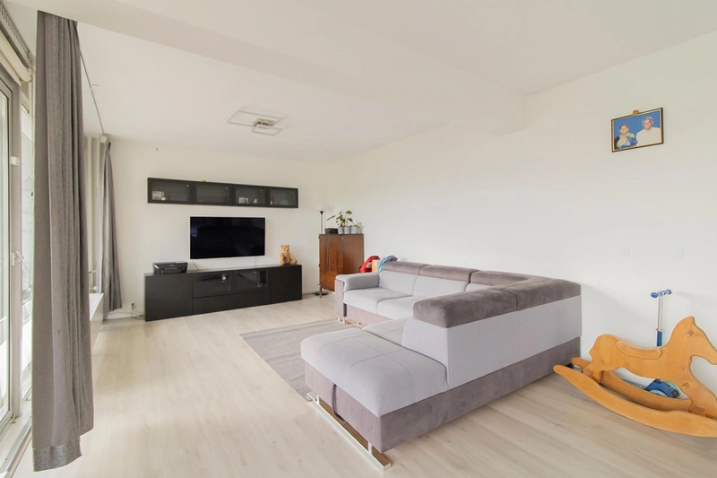 House Image 3