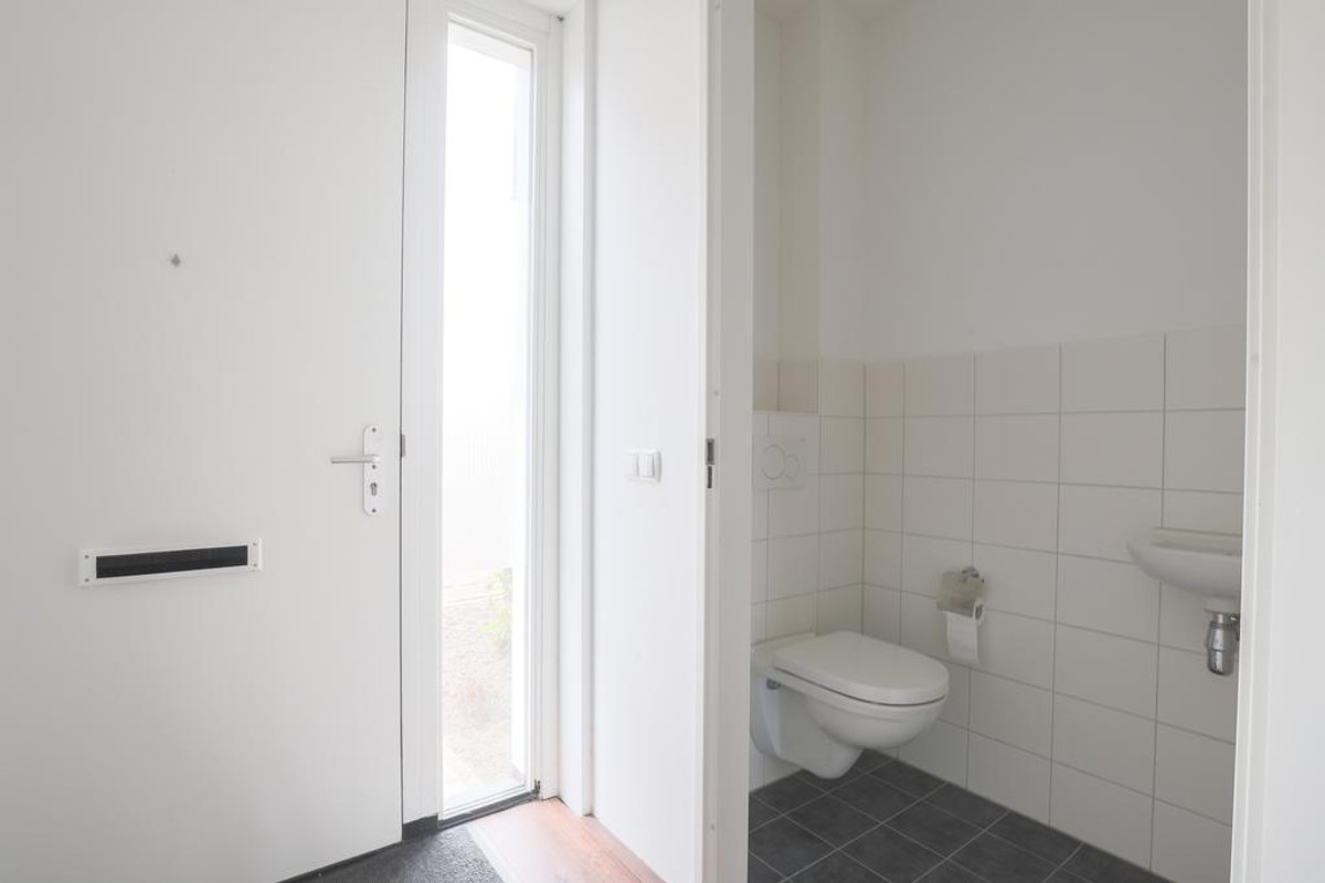 House Image 4