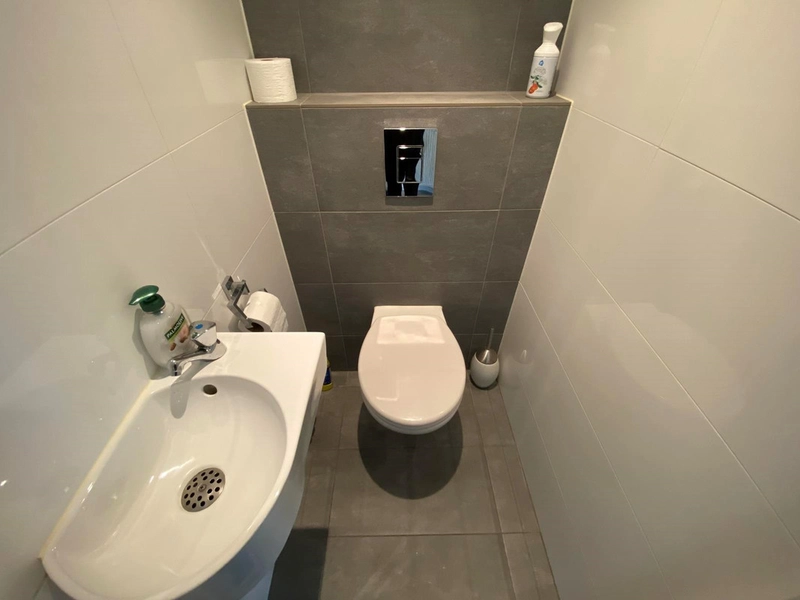 House Image 4