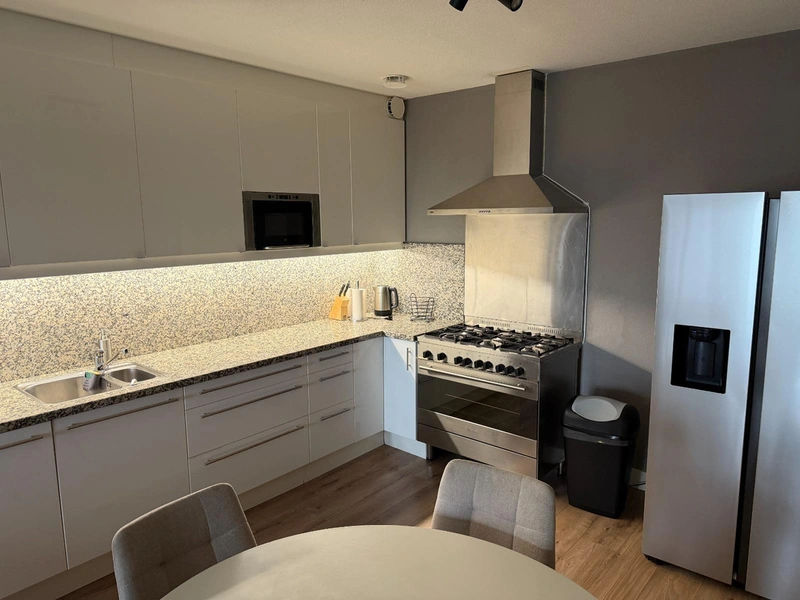 House Image 3