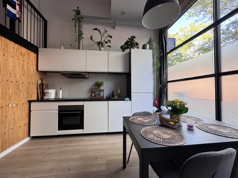 House Image 3