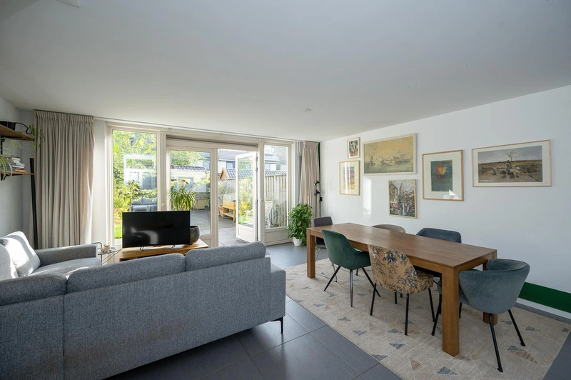 House Image 5