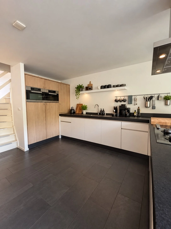 House Image 5