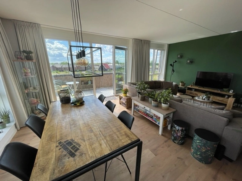 House Image 4