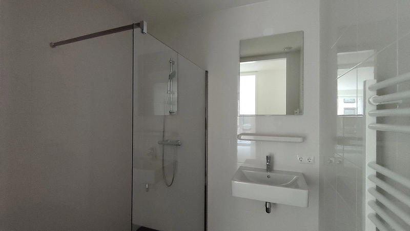 House Image 5