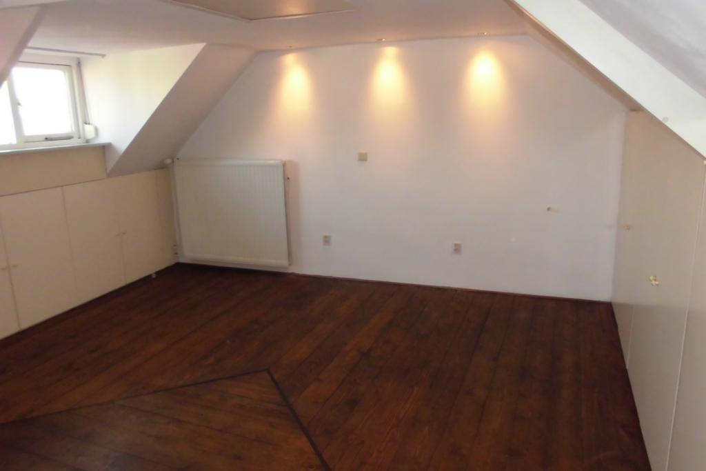 House Image 5